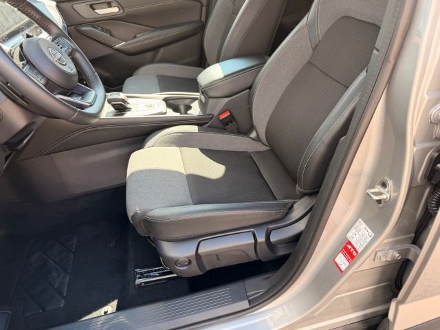 Fahrzeugabbildung Nissan Qashqai 1.3 DIG-T Xtronic N-Connecta*WP*KP*Allw.