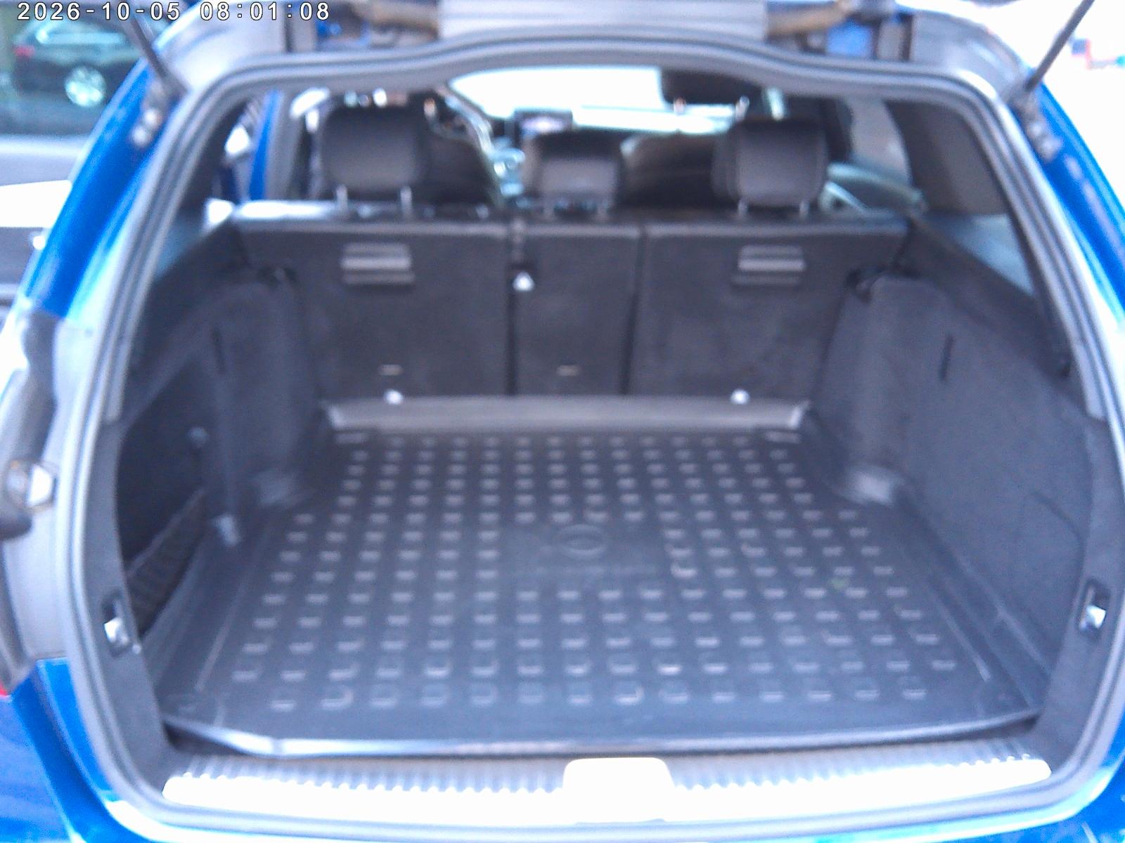 Mercedes-Benz C 180  T-Modell  AMG line