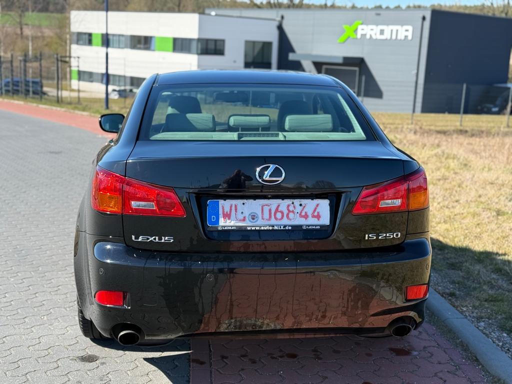 Lexus IS 250