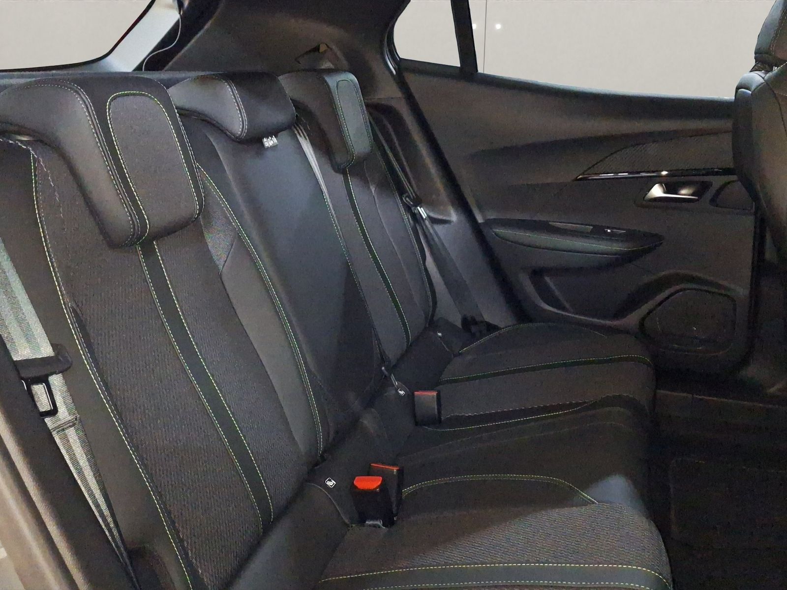 Peugeot 2008 - Bild 18