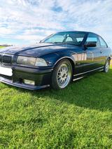 BMW E36 Coupe 318 is , mit H - Kennzeichen - BMW 318: 318is