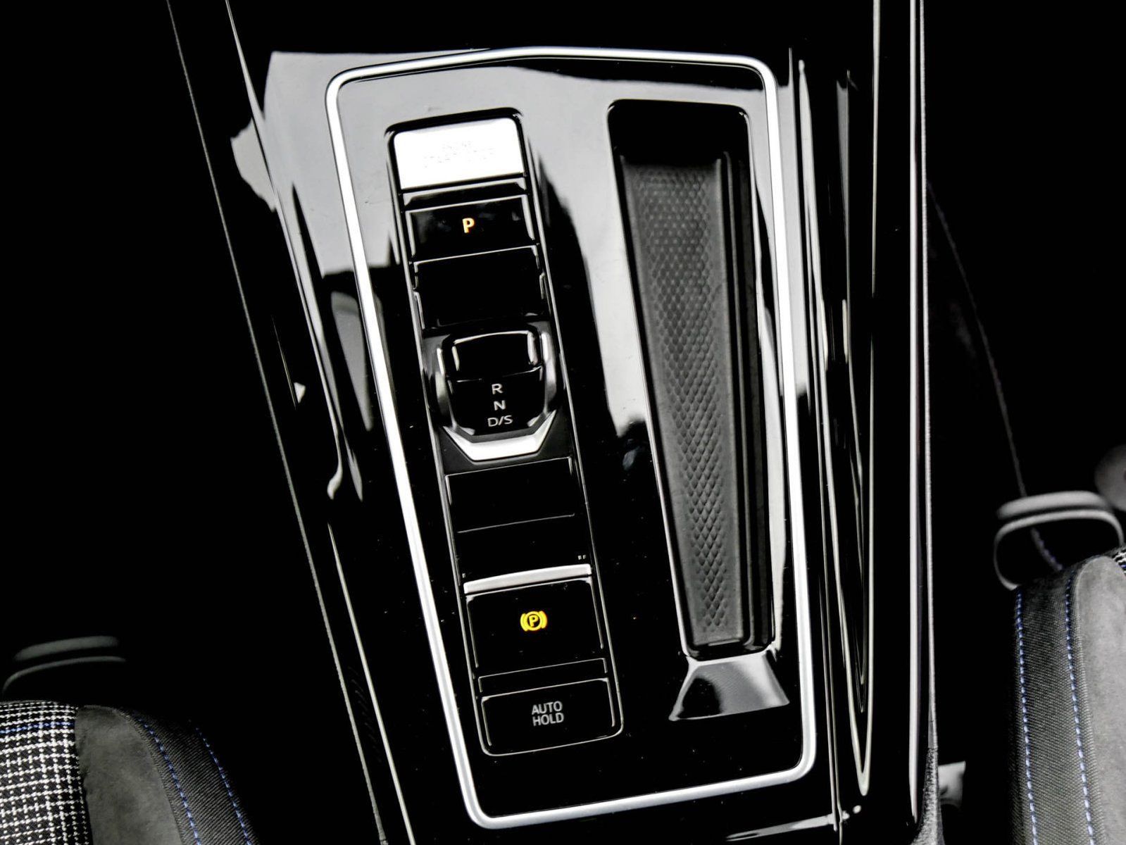 Volkswagen Golf - Bild 11