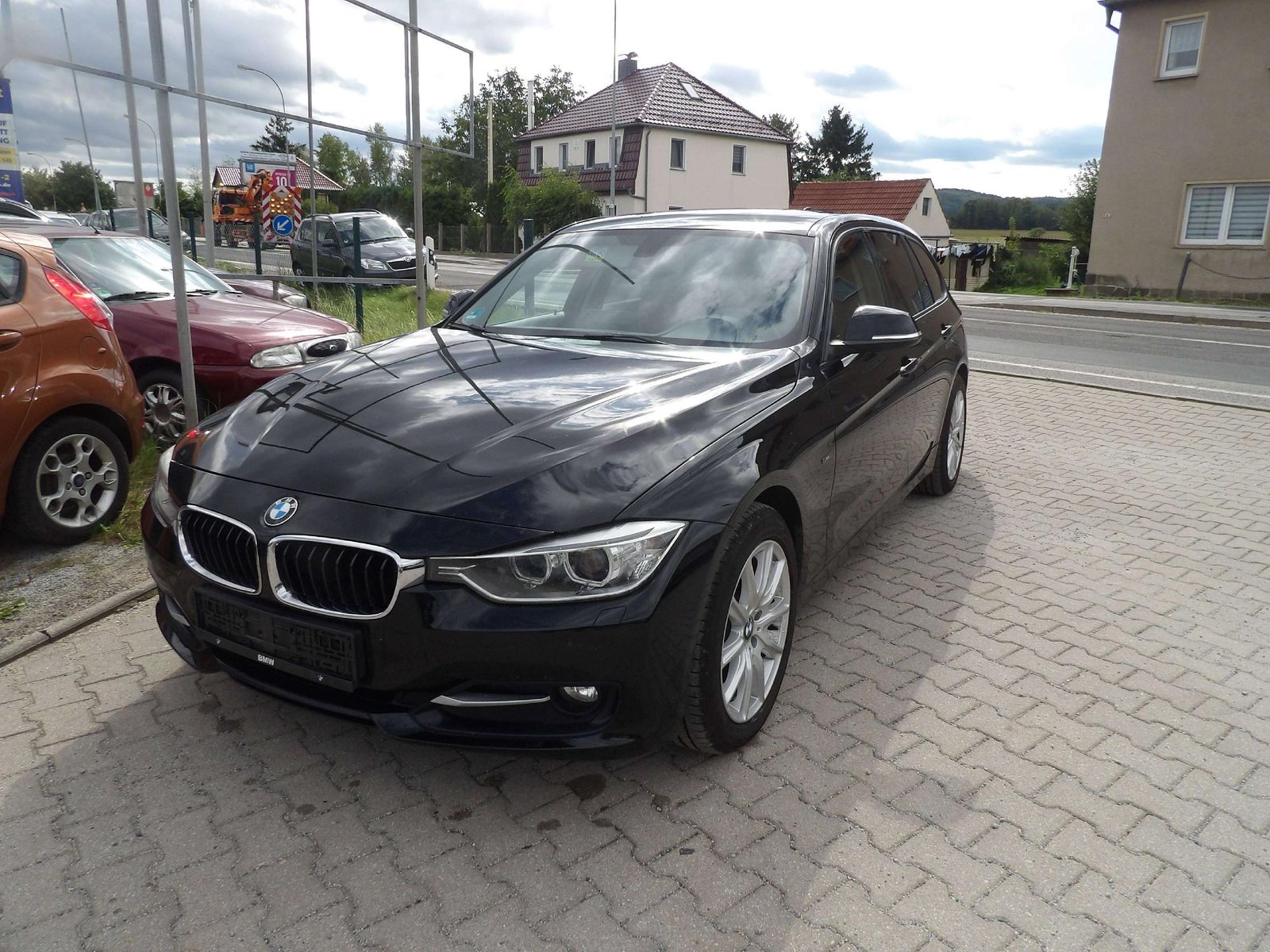 BMW 320 - 1