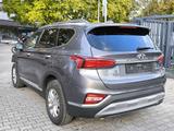 Hyundai Santa Fe 2.4 GDI TREND 4WD AUT NAVI KLIMA ACC - Hyundai: Unfallwagen