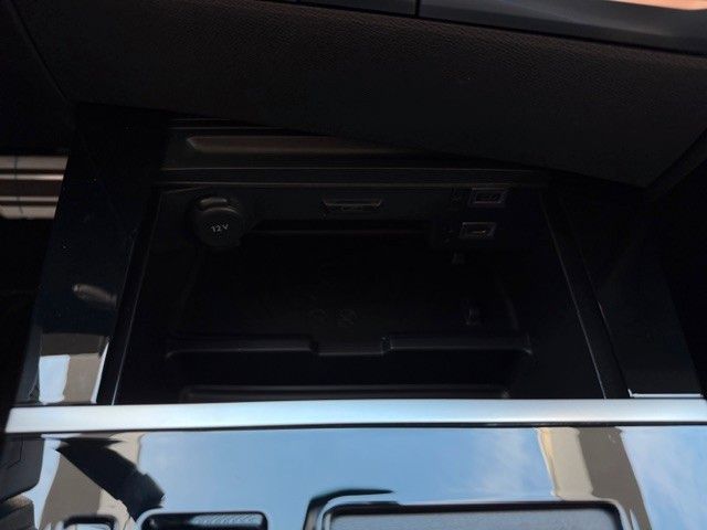 Fahrzeugabbildung Opel Astra ST GSe 225PS Plug-In-Hybrid Panorama/LED!