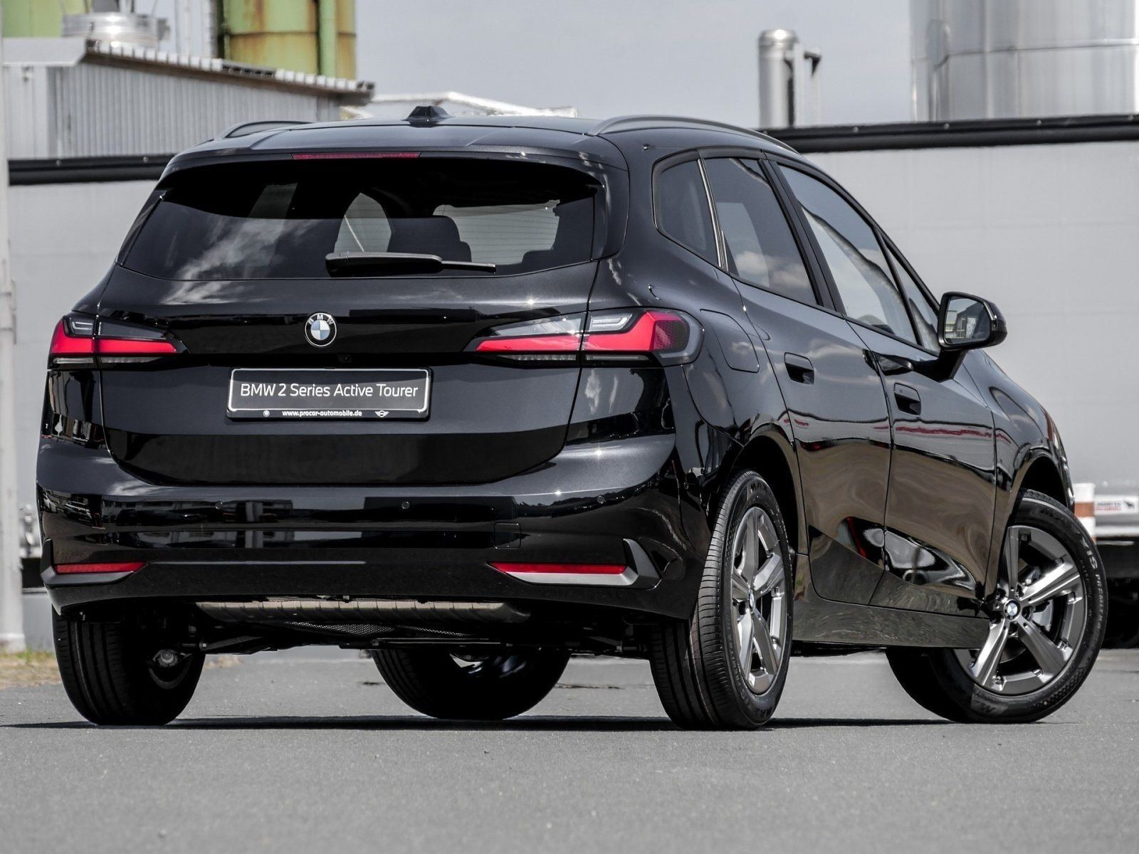 BMW 218 Active Tourer - Bild 2