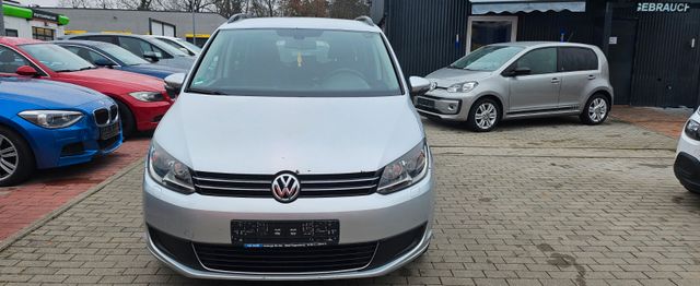 Volkswagen Touran Comfortline Automatik bis 04.2026