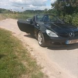 Mercedes-Benz SLK200Kompressor/schwarzLEDERschwarzAIRSCARF 