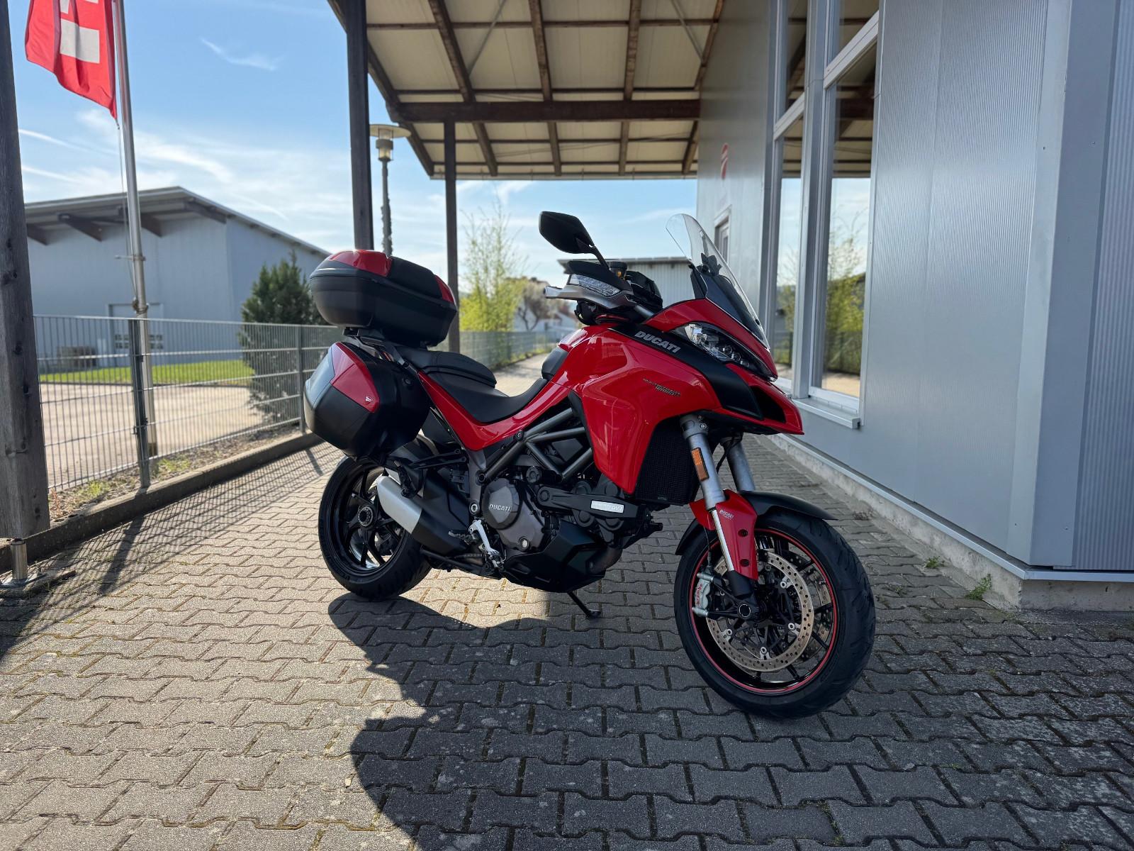 Ducati Multistrada 1260S - Ducati Red