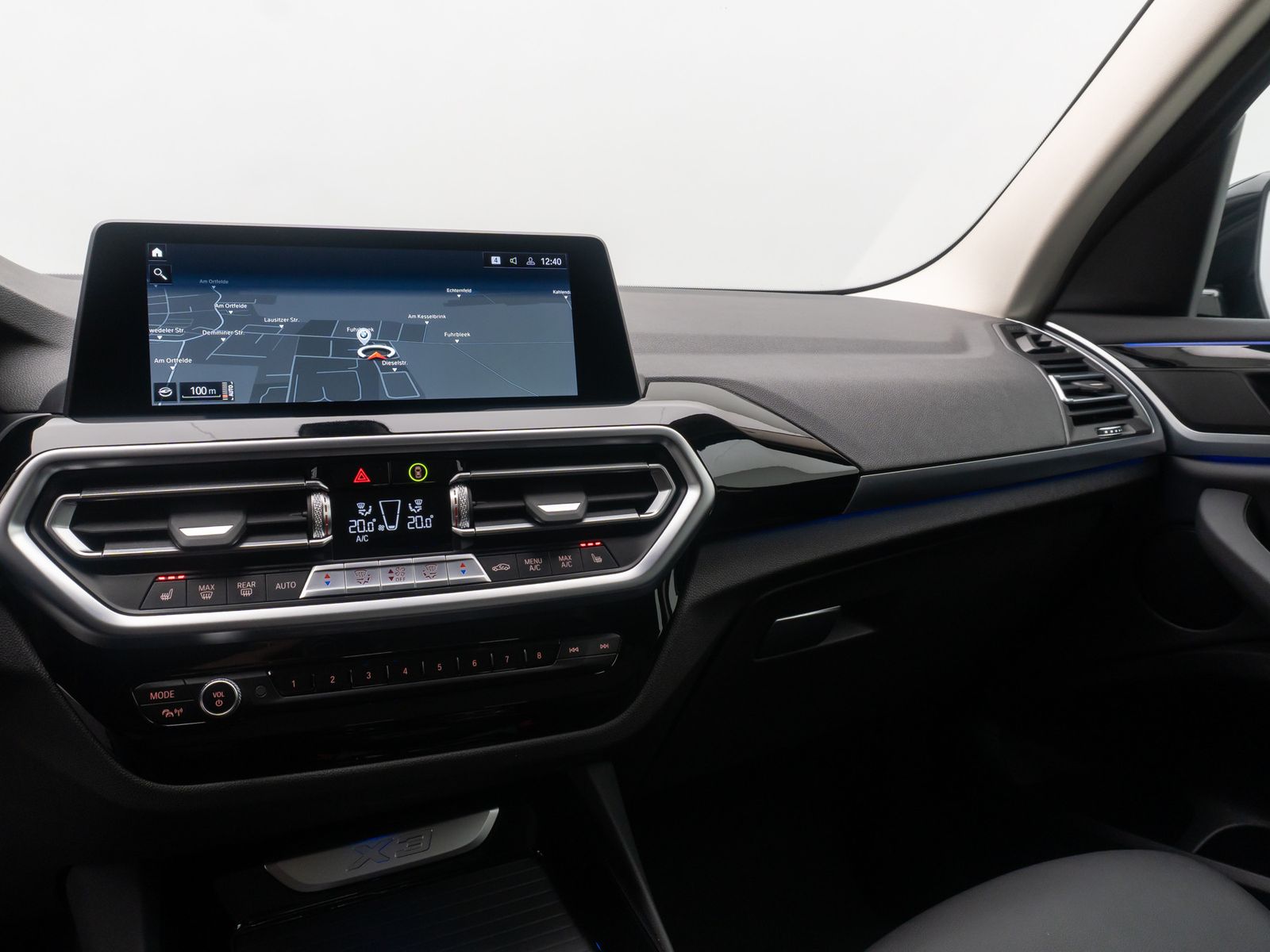 Fahrzeugabbildung BMW X3 xD20d Leder AHK Kamera DAB Sportsitz 18Zoll