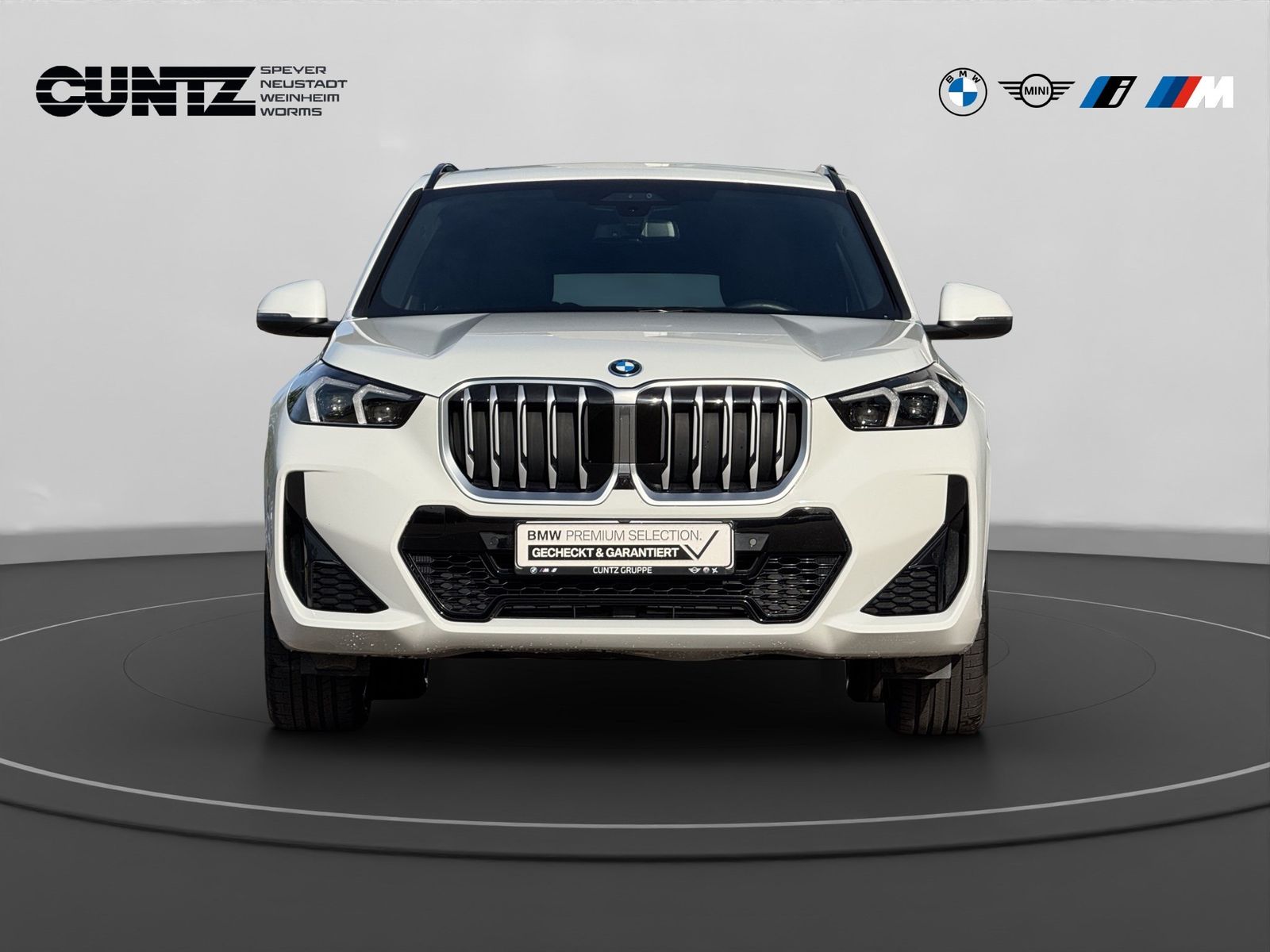 BMW X1 xDrive30e 1.000,- Zubehör Gutschein M Paket P foto 3