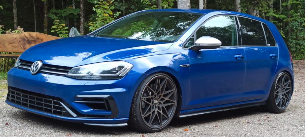 Image of Volkswagen Golf