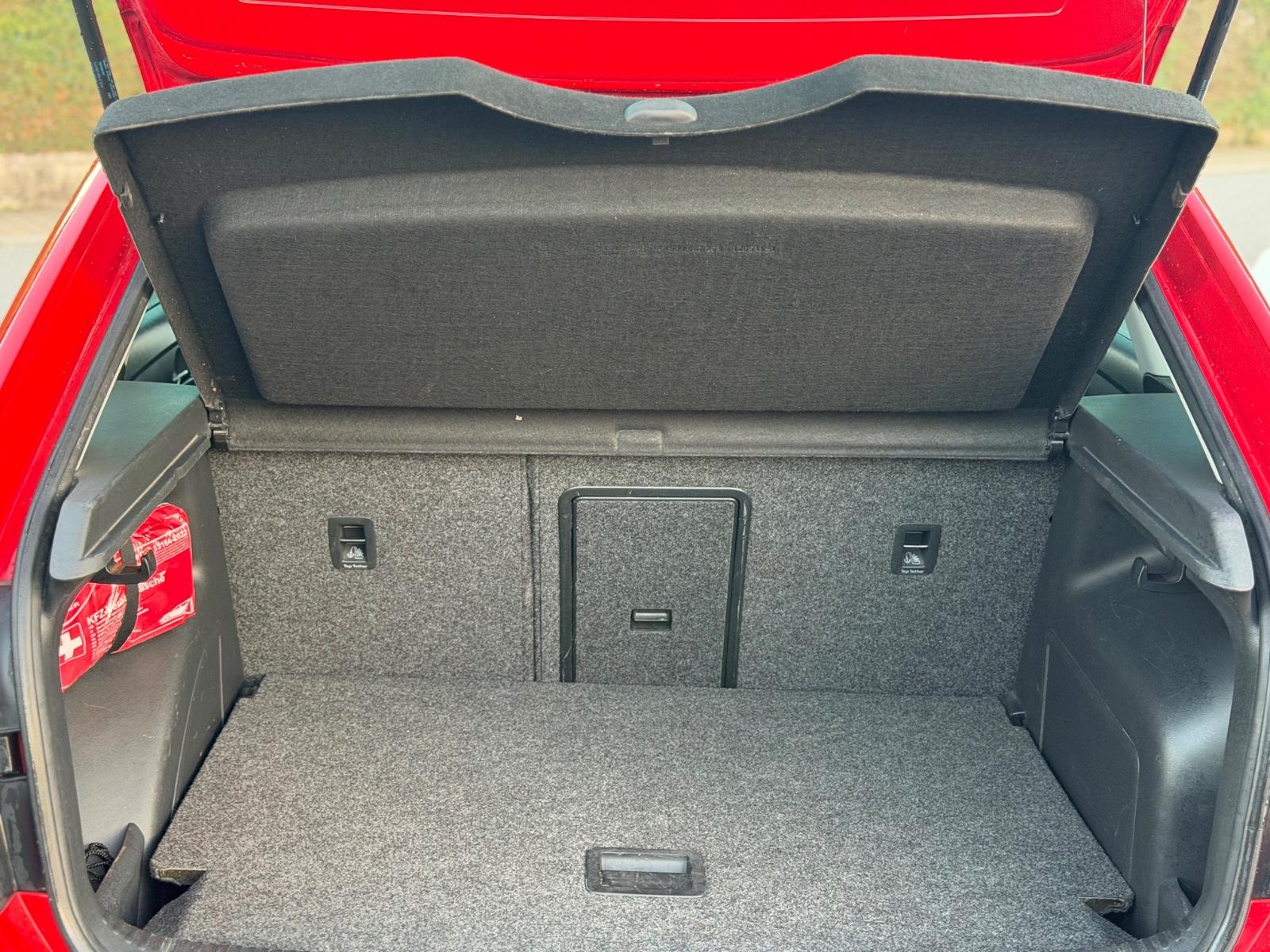 Skoda Rapid 2015 — photo 26