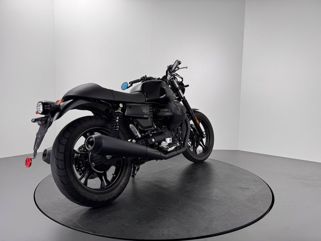 Fahrzeugabbildung Moto Guzzi V7 III Stone *TOP-ZUSTAND