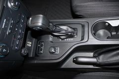 Fahrzeugabbildung Ford RANGER 2.0 TDCi 4x4 XLT DoKa Automatik