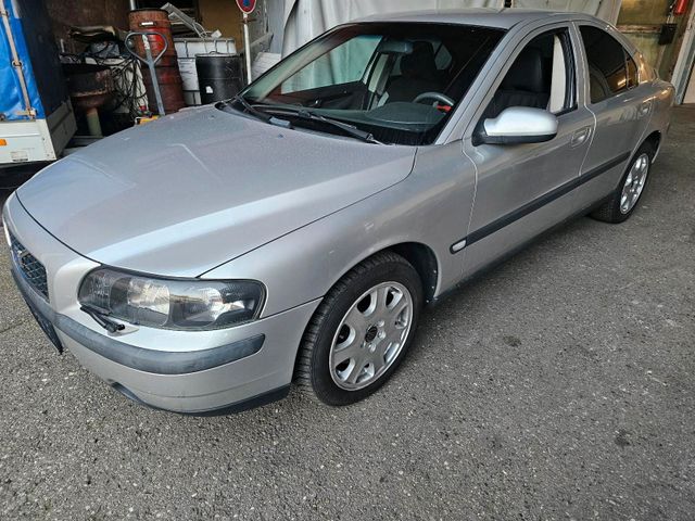 Volvo s60 2.4t 200PS