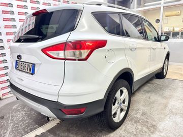 Ford Kuga - 6