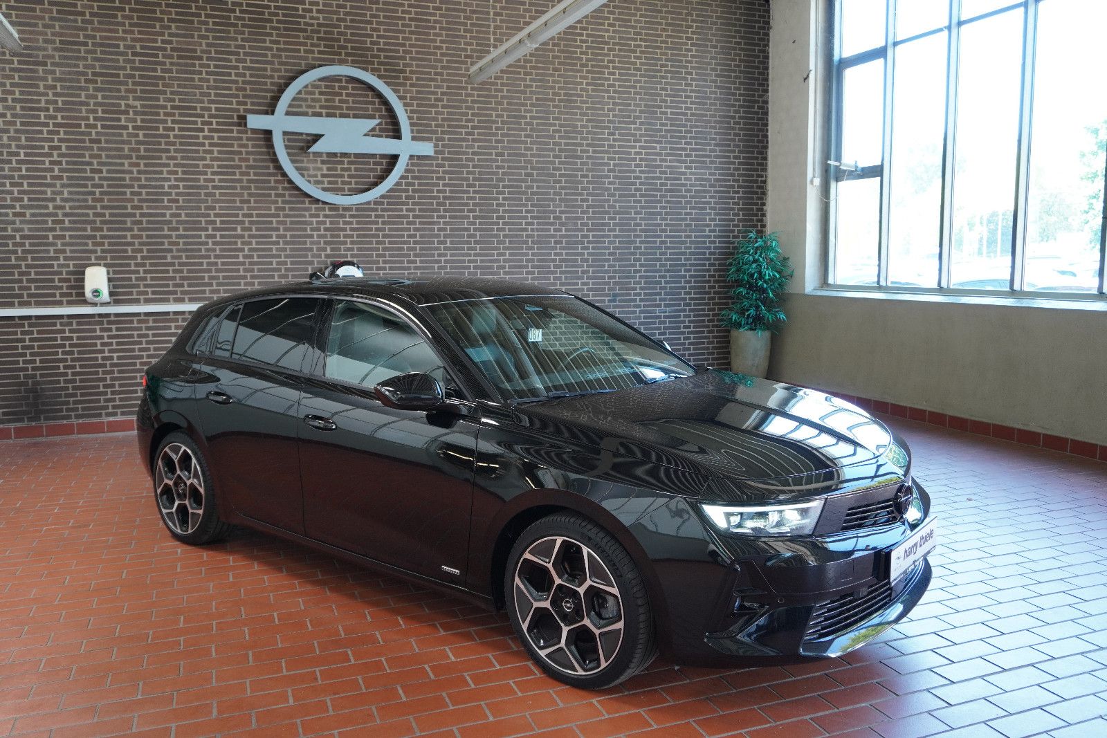 Opel Astra L Lim. 5-trg. Ultimate Paket Plug-in-Hybri