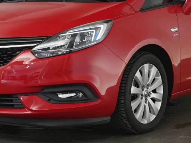 Zafira C ACTIVE+NAVI+RÜCKFAHRKAMERA+SITZ-/LENKRA