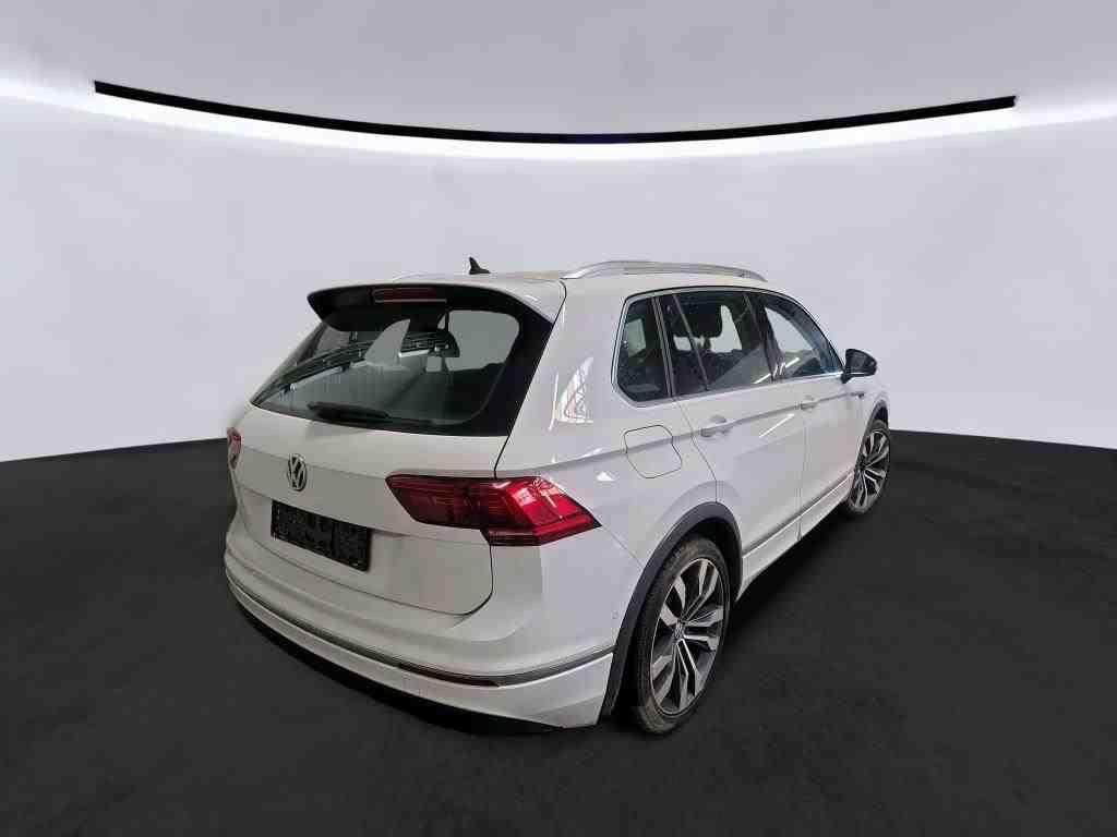 Volkswagen Tiguan DSG R-Line Highline 4Motion ACC/DCC/Kamer