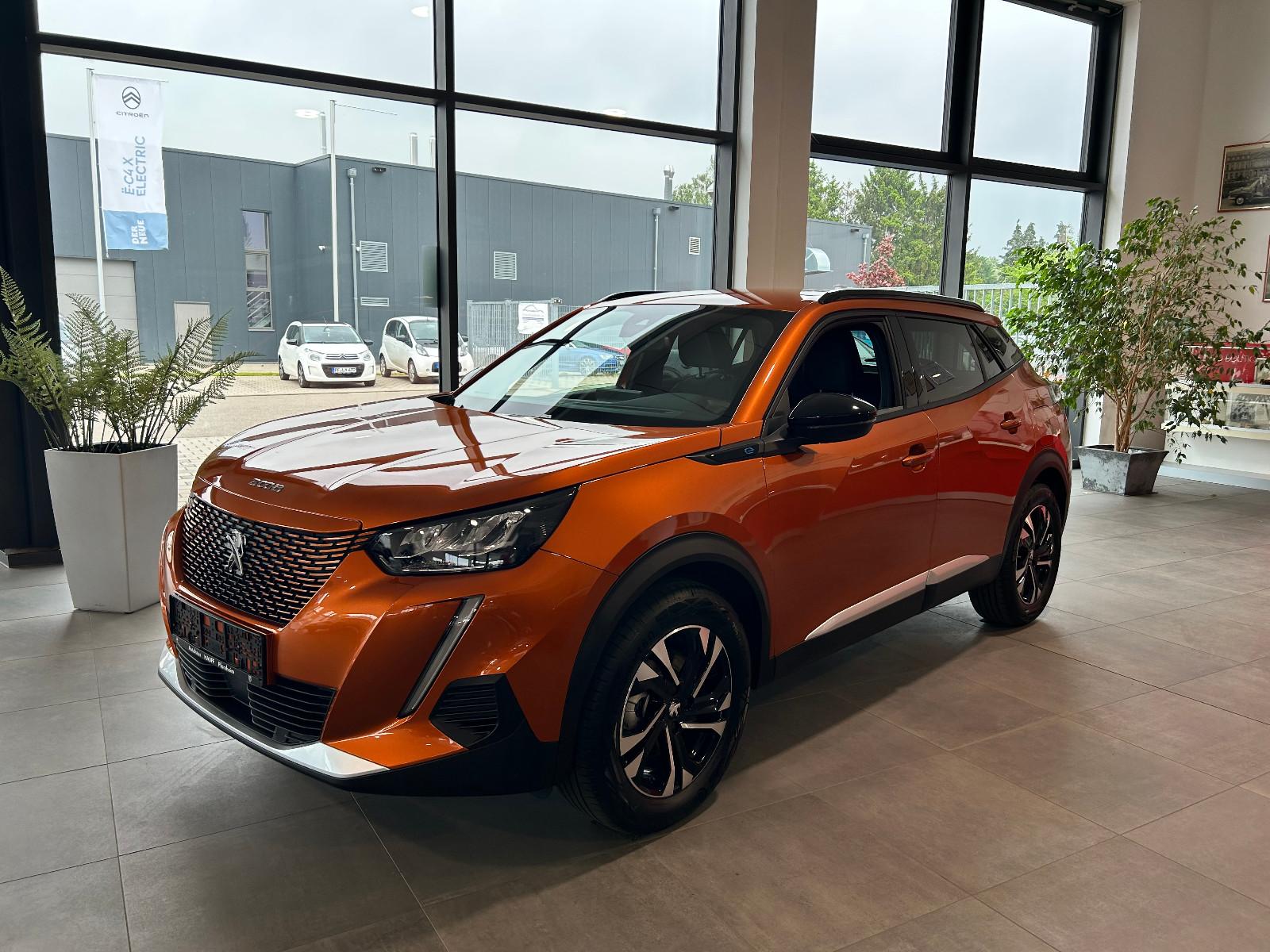 Peugeot e-2008 Allure Pack Elektromotor | NAVI/CAM/PDC