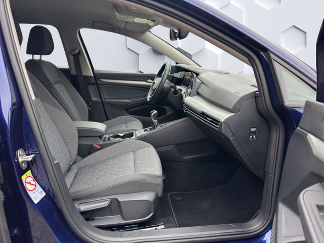 Golf 1,5 l TSI 96KW OPF 6-Gang GJR ParkAssist LE