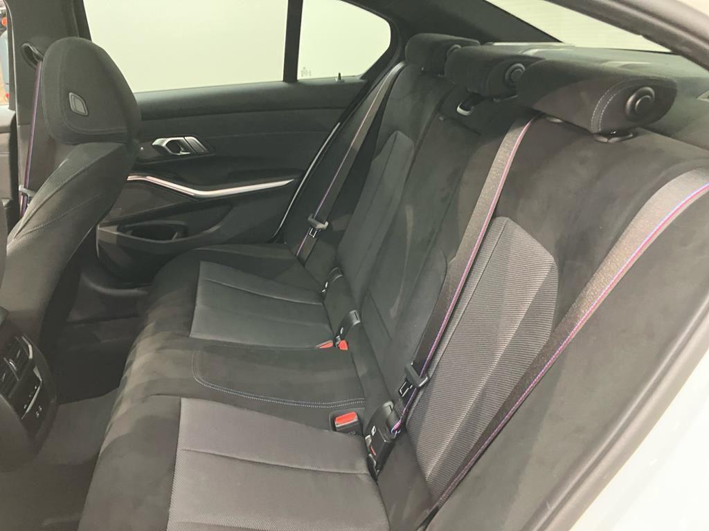 BMW 330d xDrive M Sport Pro AHK+ACC+Pano+Inno+Voll