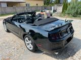 Ford Mustang - Ford Mustang aus 2012: Cabrio