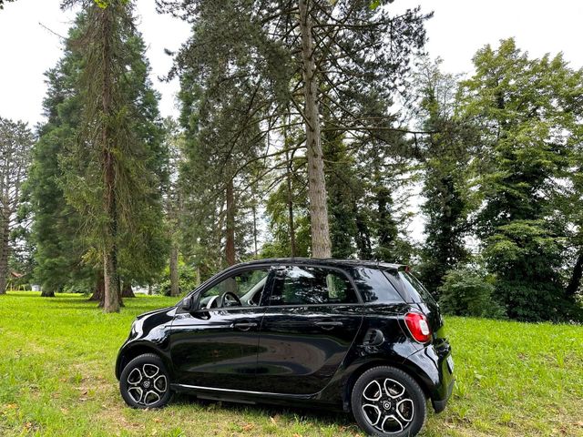 Smart ForFour EQ TÜV neu / TOP Zustand