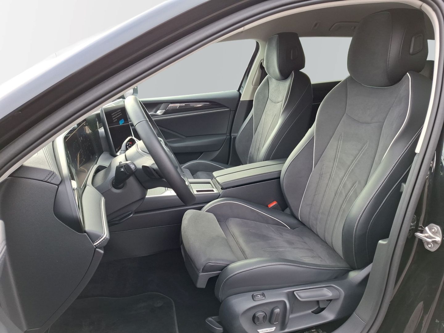 Passat Variant 2.0 TDI DSG Business *AHK*LHZ*