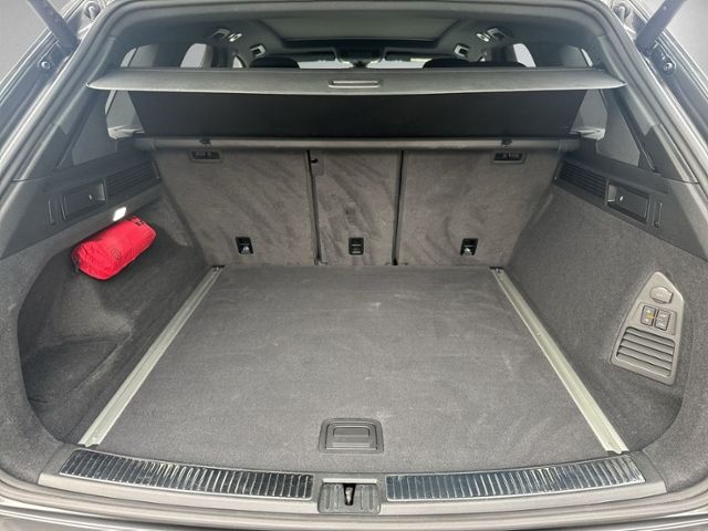 Touareg 3.0 V6 TDI R-LINE 4Motion PANO+STDHZ+AHK