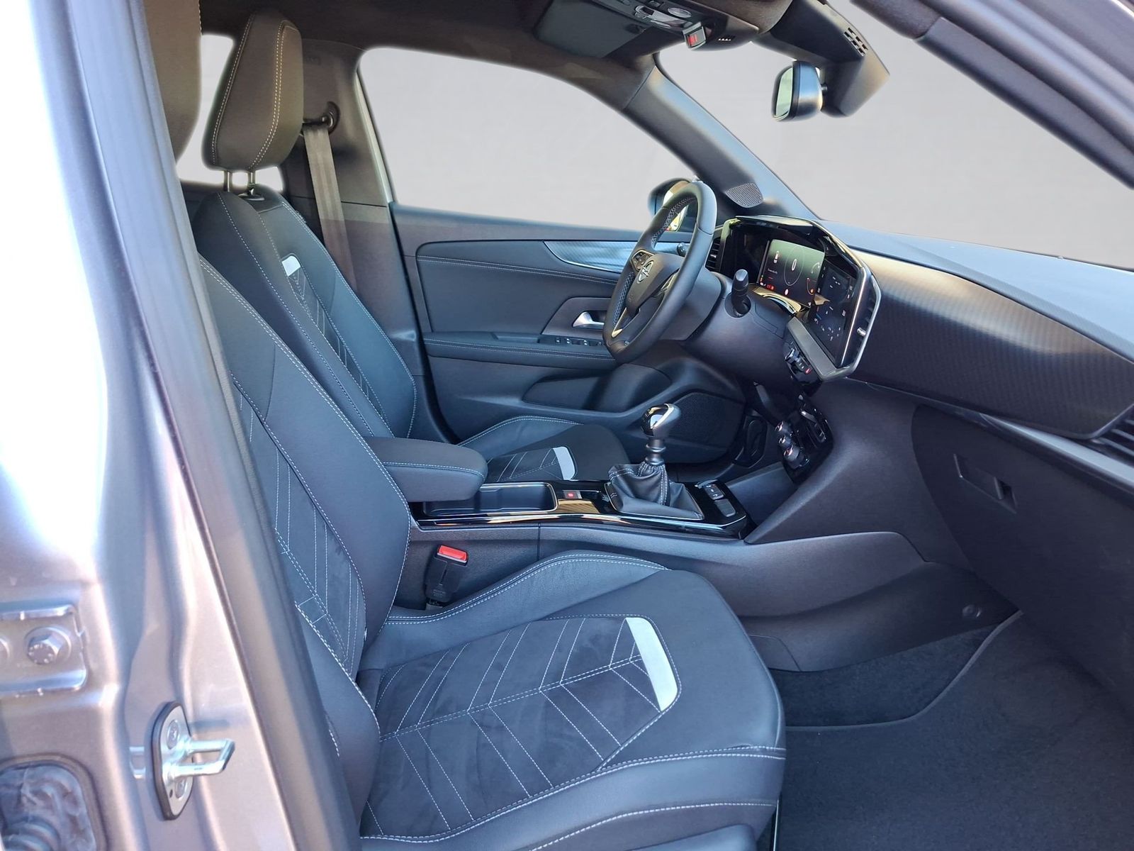 Fahrzeugabbildung Opel Mokka 1.2 Turbo Ultimate Kamera,Navi,SHZ,ACC,PDC