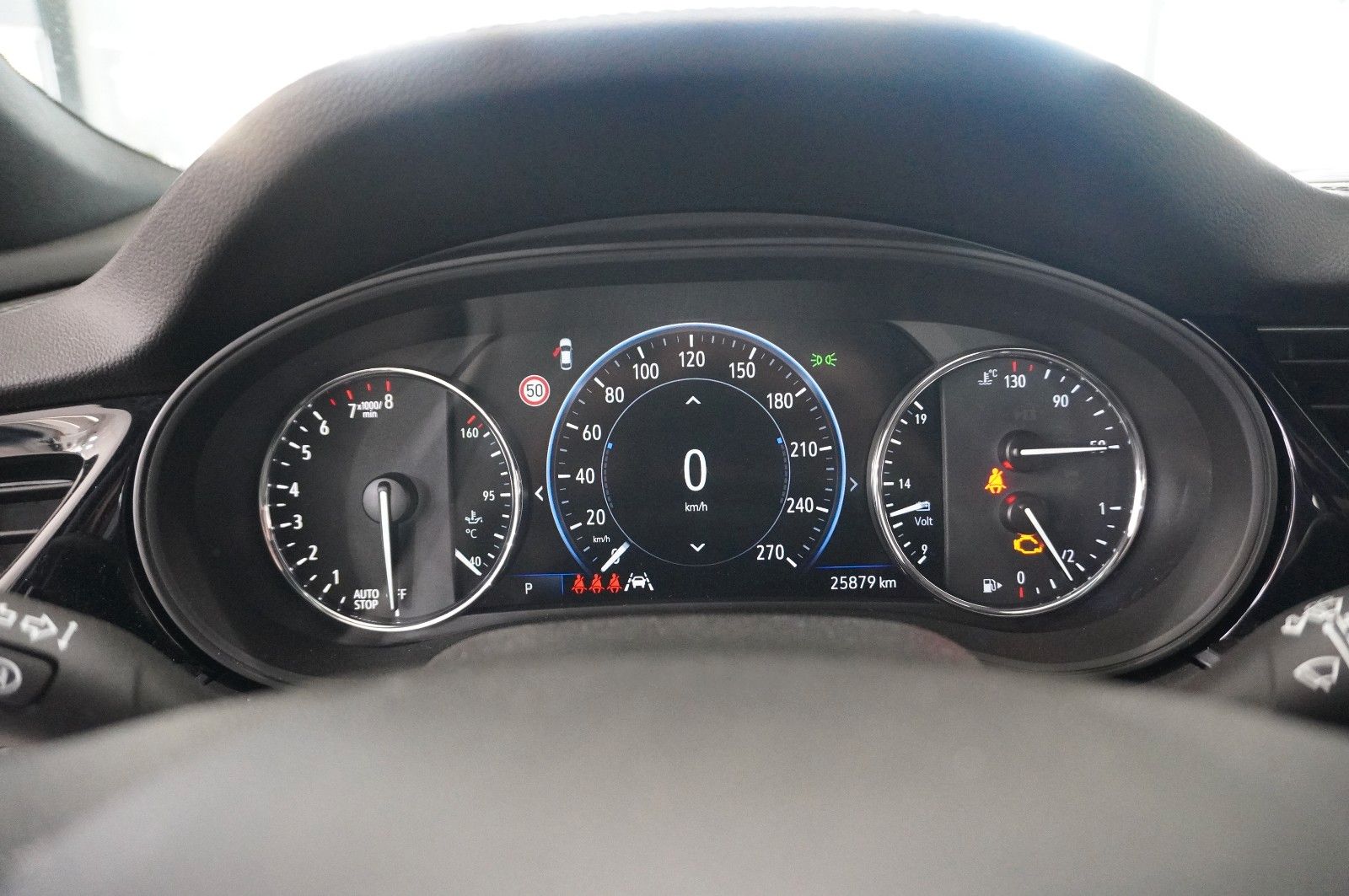 Fahrzeugabbildung Opel Insignia B ST 2.0T ELEGANCE NAVI/LED/VIRT/SH/DAB