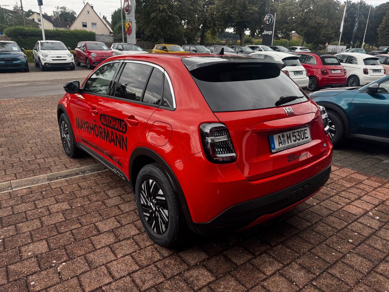 Fahrzeugabbildung Fiat 600E La Prima / Navi / Kamera / Sitzheizung