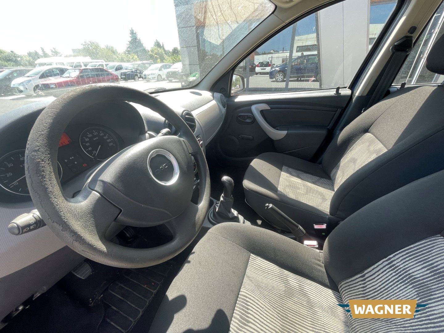 Fahrzeugabbildung Dacia Sandero Ambiance 1.4 MPI wenig Kilometer