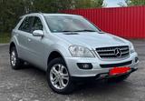 Mercedes-Benz Mercedes Benz ML 350 4Matic/ 3,5l V6 SGM/ ... - Mercedes-Benz Geländewagen aus dem Jahr 2006
