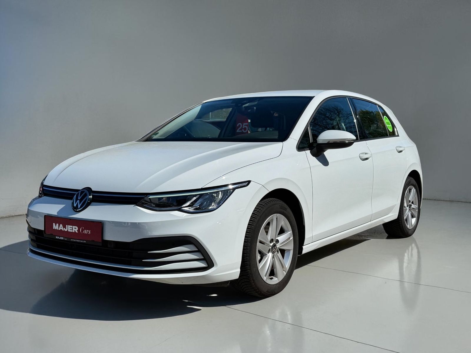 Volkswagen Golf VIII eTSI LIMO*AUT*LED*CARPLAY*NAVI*VIRTUAL foto 2