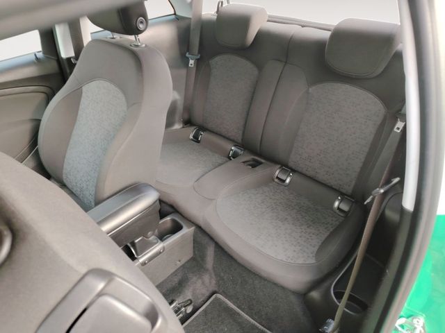 Adam 1.4 Easytronic Jam