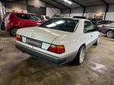 Mercedes-Benz E 300 Coupe H Kennzeichen - Mercedes-Benz Coupé aus dem Jahr 1988