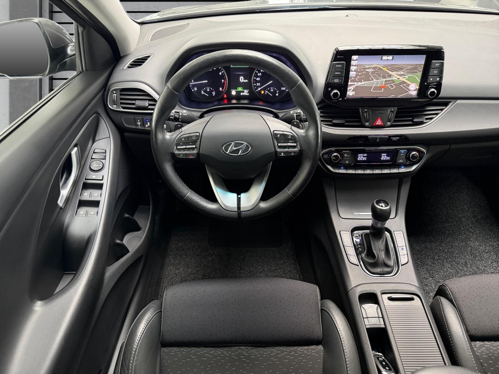 Hyundai I30 FASTBACK PREMIUM DCT NAVI+LED+DAB+APPLE+ACC+