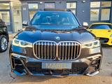 BMW X7 M50 d +VOLL+VOLL+VOLL+ - BMW X7 M50 mit Panoramadach