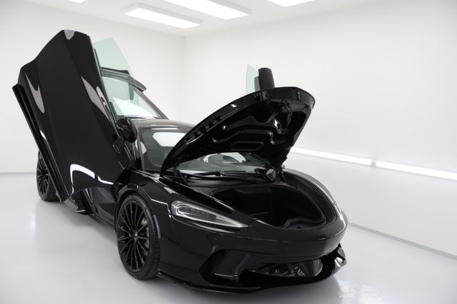 MCLAREN GT