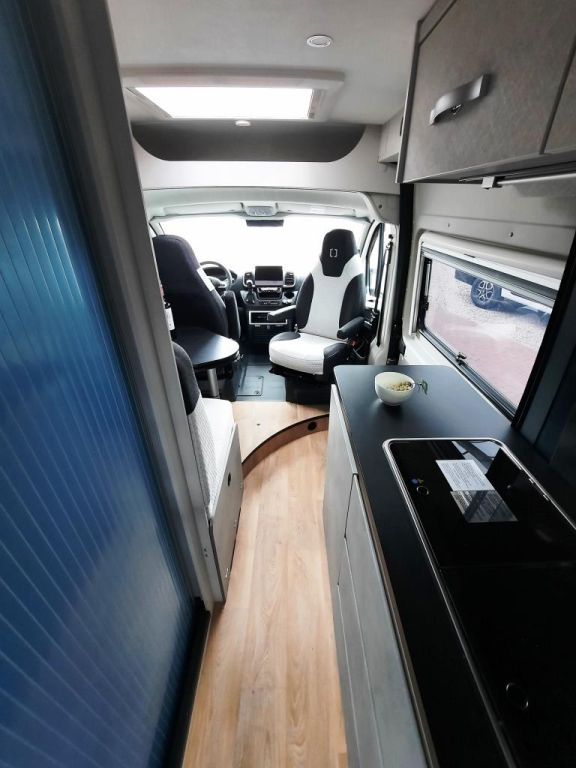 Fahrzeug Übersicht 5 Fahrzeugabbildung Crosscamp Camper Vans CV 600 Opel Verfüg./Sparen Sie 14.74
