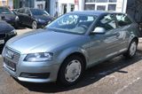 Audi A3 1.6 Attraction*Automatik*1.Hand*Erst67tkm*Top - Audi A3 mit Benzin-Antrieb: Limousine, Klimaautomatik, 1.6
