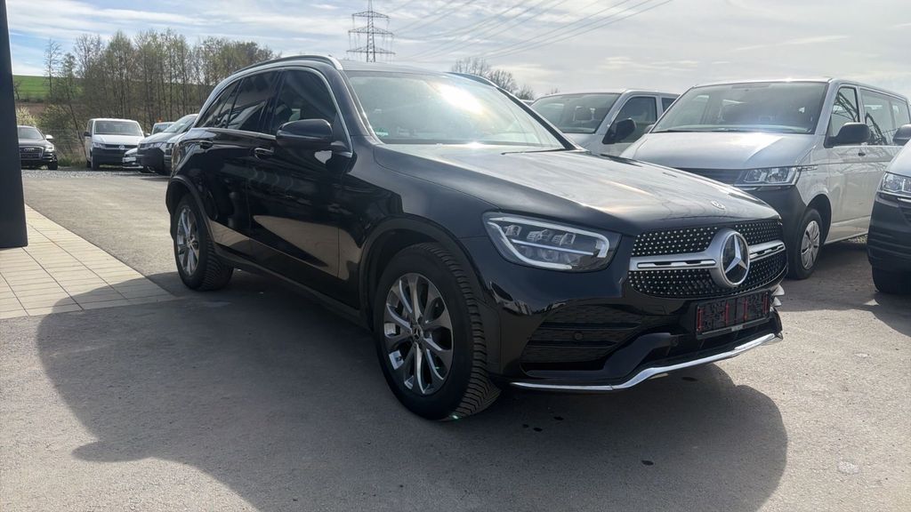 Mercedes-Benz GLC 220