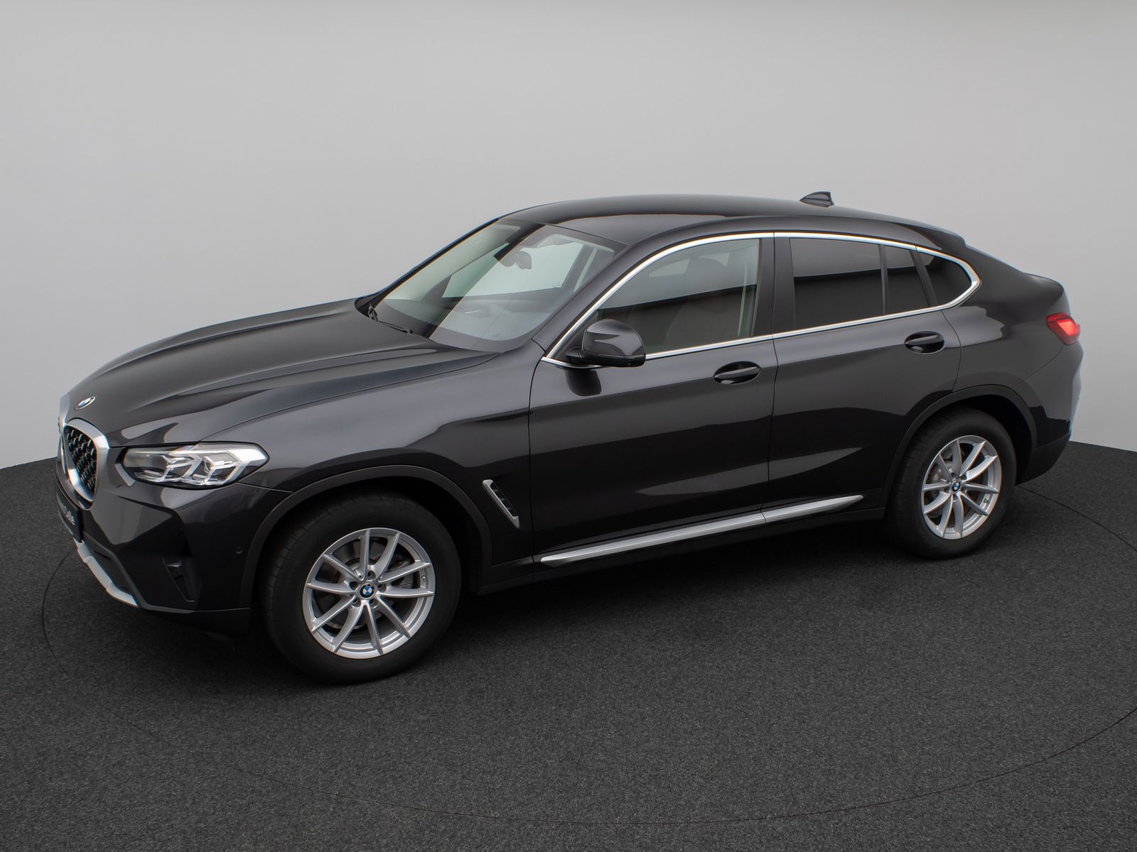 Fahrzeugabbildung BMW X4 xD20d 360°DAB HiFi Fernlichtassist AHK Sport