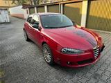Alfa Romeo 147 1.9 Jtd 150ps - Alfa Romeo 147 in München