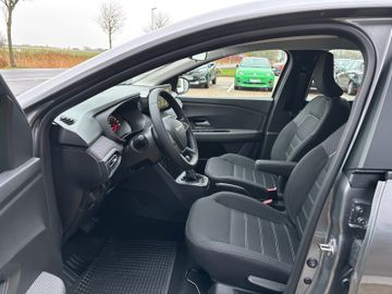 Dacia Sandero Expression TCe 90 CVT