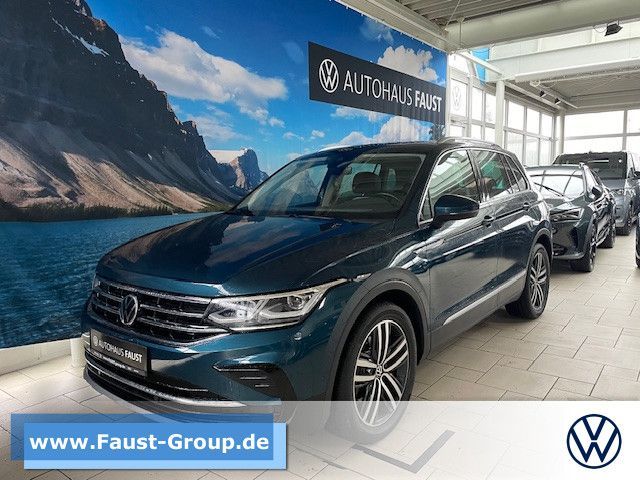Volkswagen Tiguan Elegance DSG 4M Panodach AHK Leder Vienna