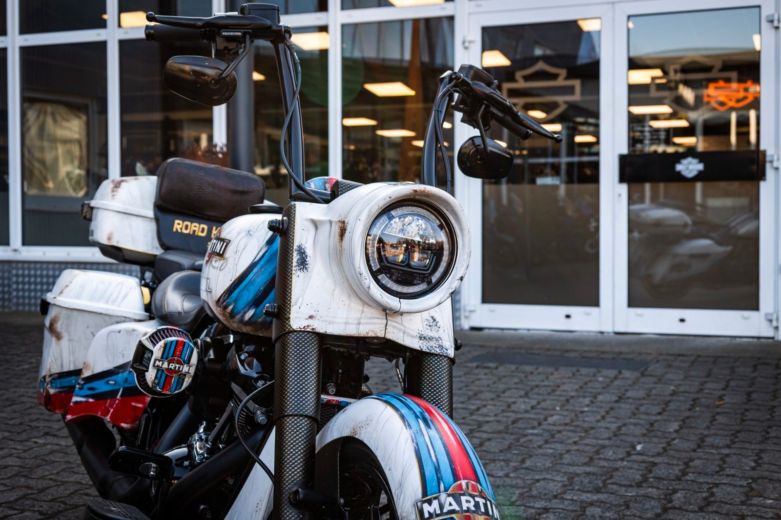 Fahrzeugabbildung Harley-Davidson ROAD KING SPECIAL 114 FLHRXS - MARTINI-RACING